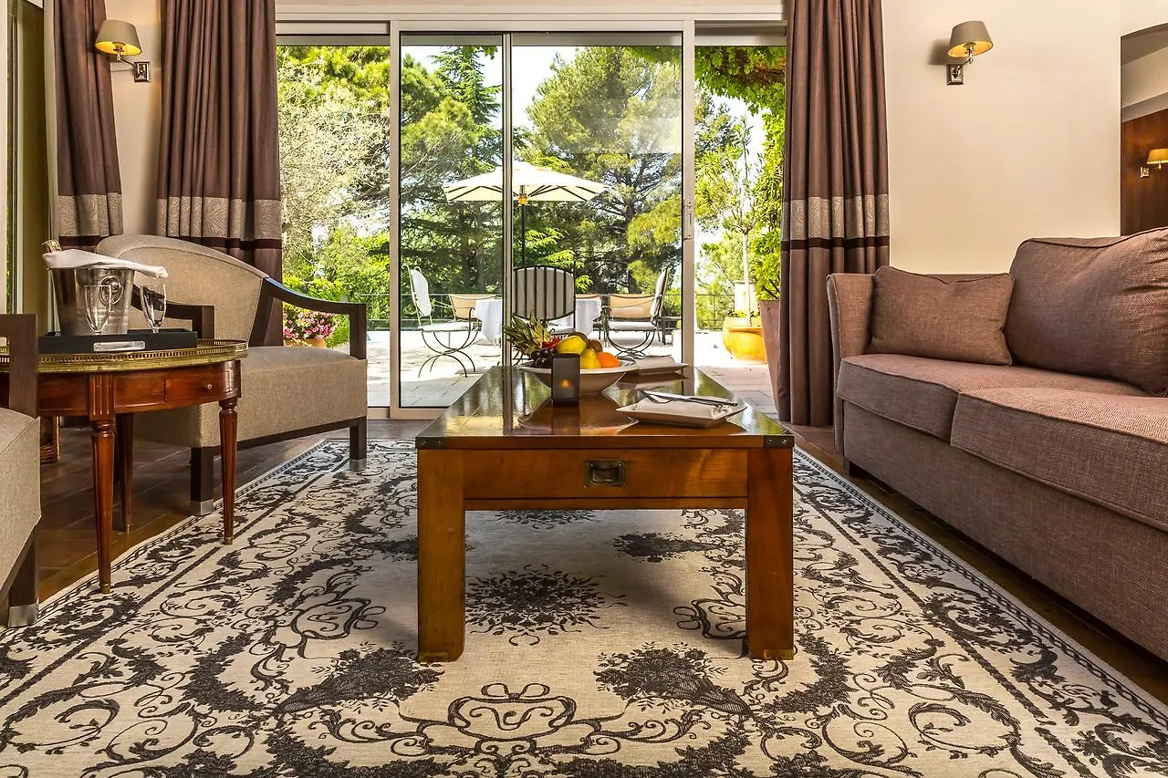 Le Vallon De Valrugues Hotel Spa & Villas Saint-Rémy-de-Provence Franciaország