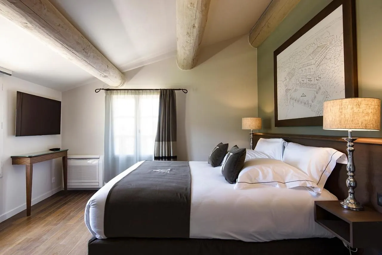 Le Vallon De Valrugues Hotel Spa & Villas Saint-Rémy-de-Provence