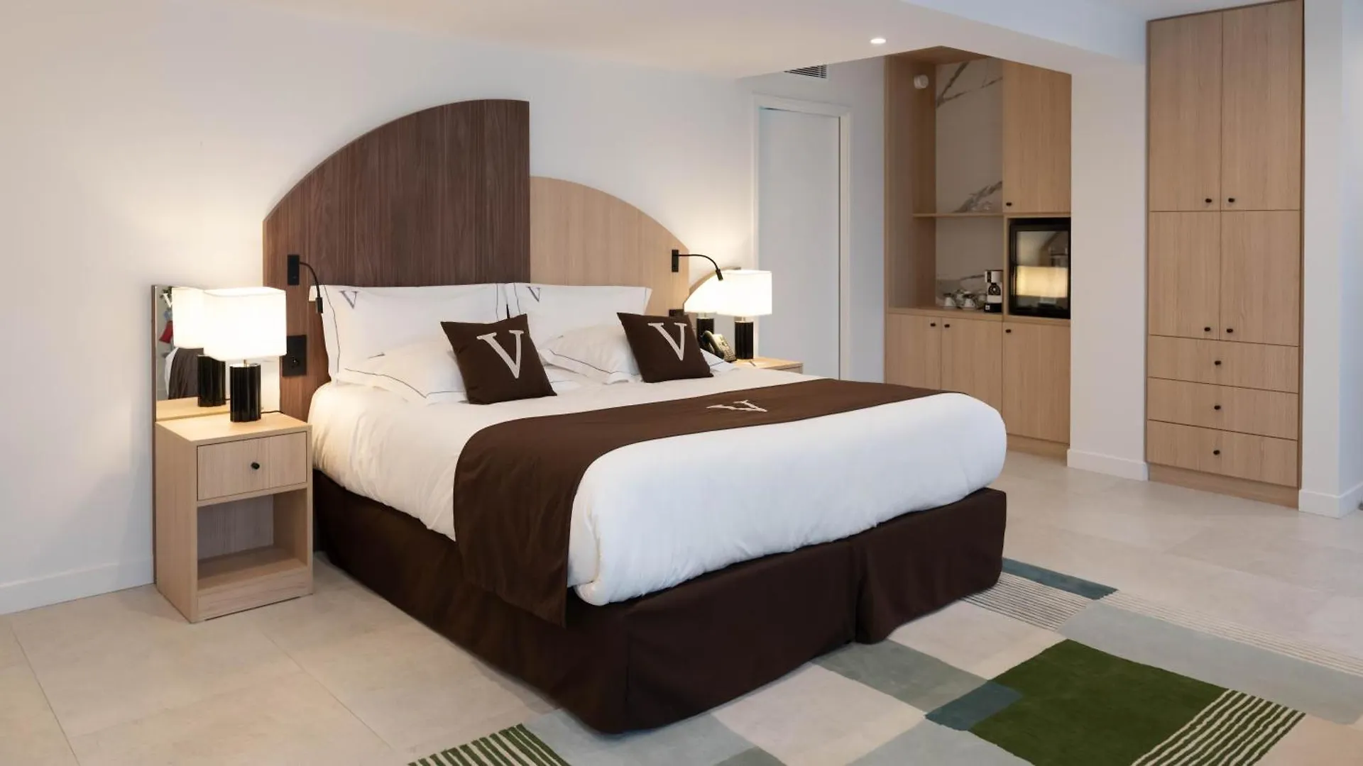 Le Vallon De Valrugues Hotel Spa & Villas Saint-Remy-de-Provence 5*,  France