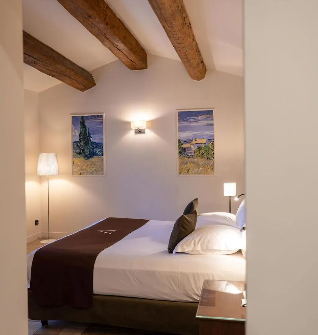 Le Vallon De Valrugues Hotel Spa & Villas Saint-Rémy-de-Provence 5*,  Frankrijk
