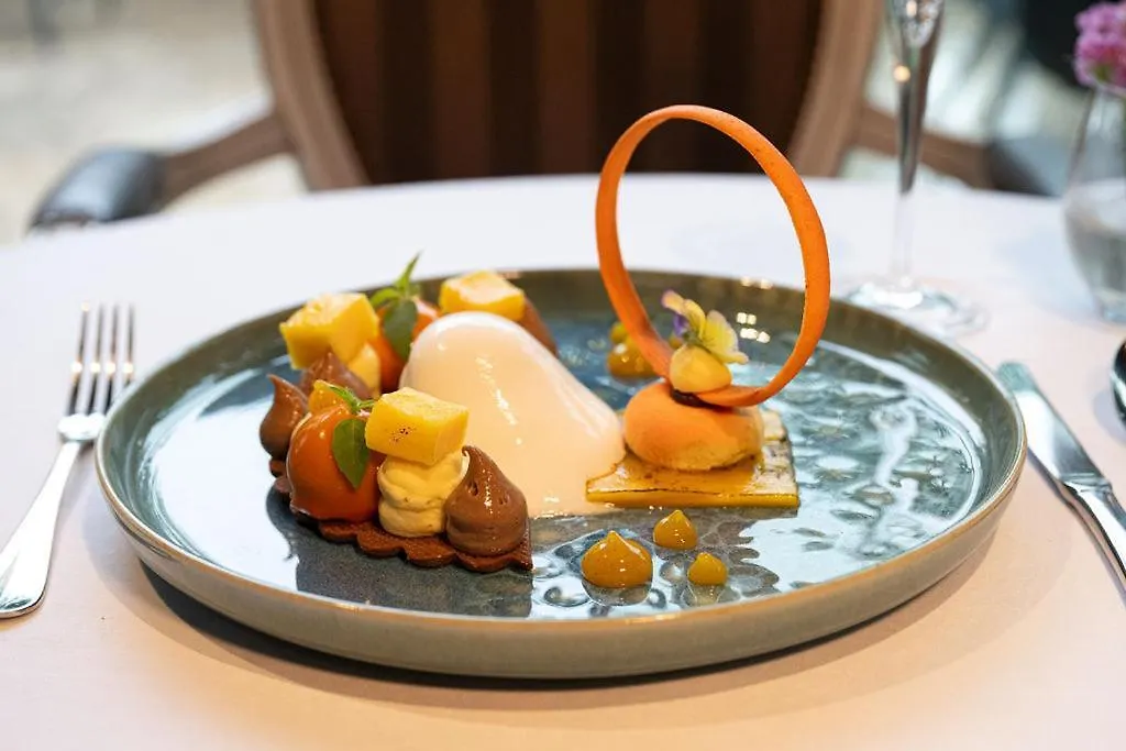 Le Vallon De Valrugues Hotel Spa & Villas Saint-Rémy-de-Provence 5*,